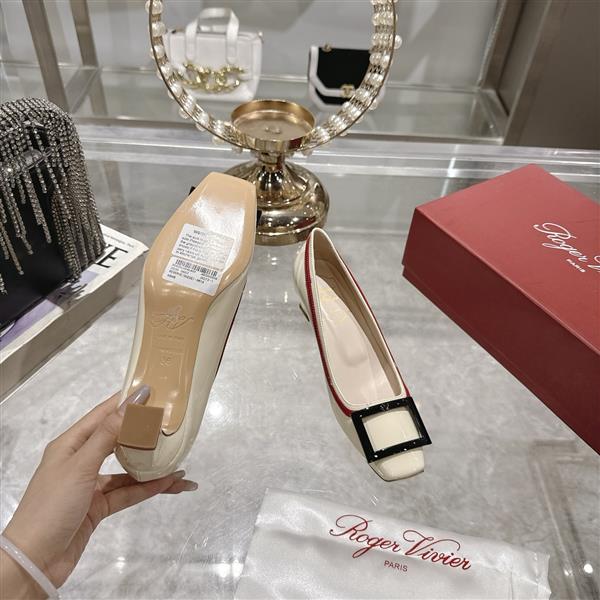 20251127173959796 270